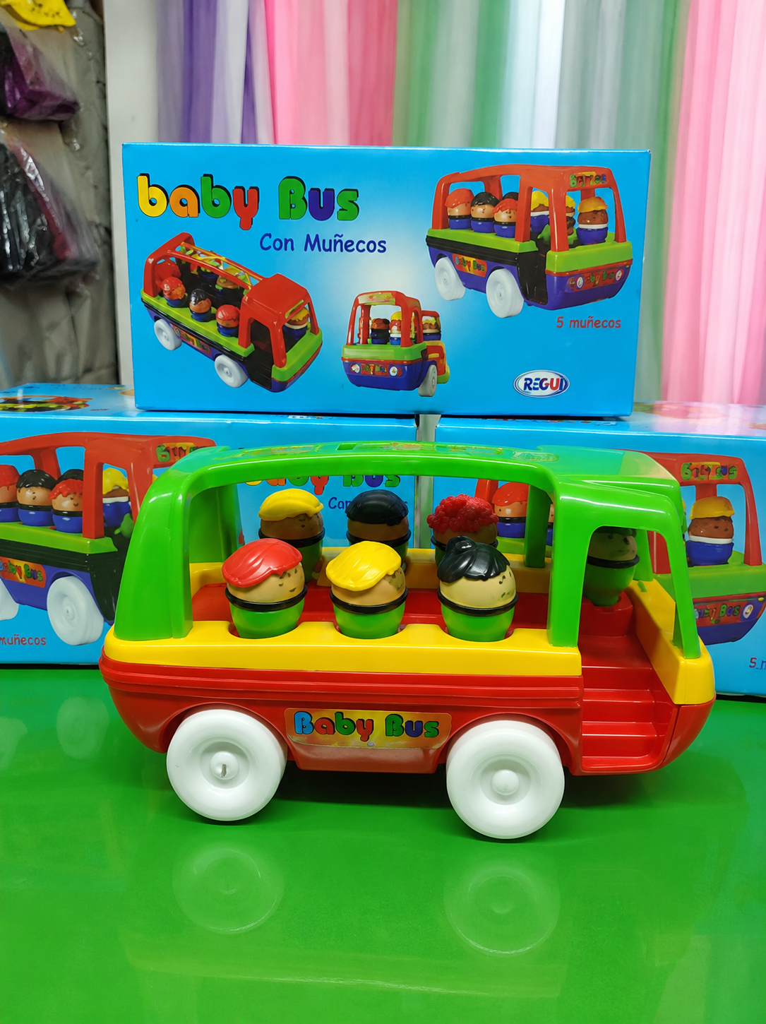 BABY BUS CON 5 MUÑECOS