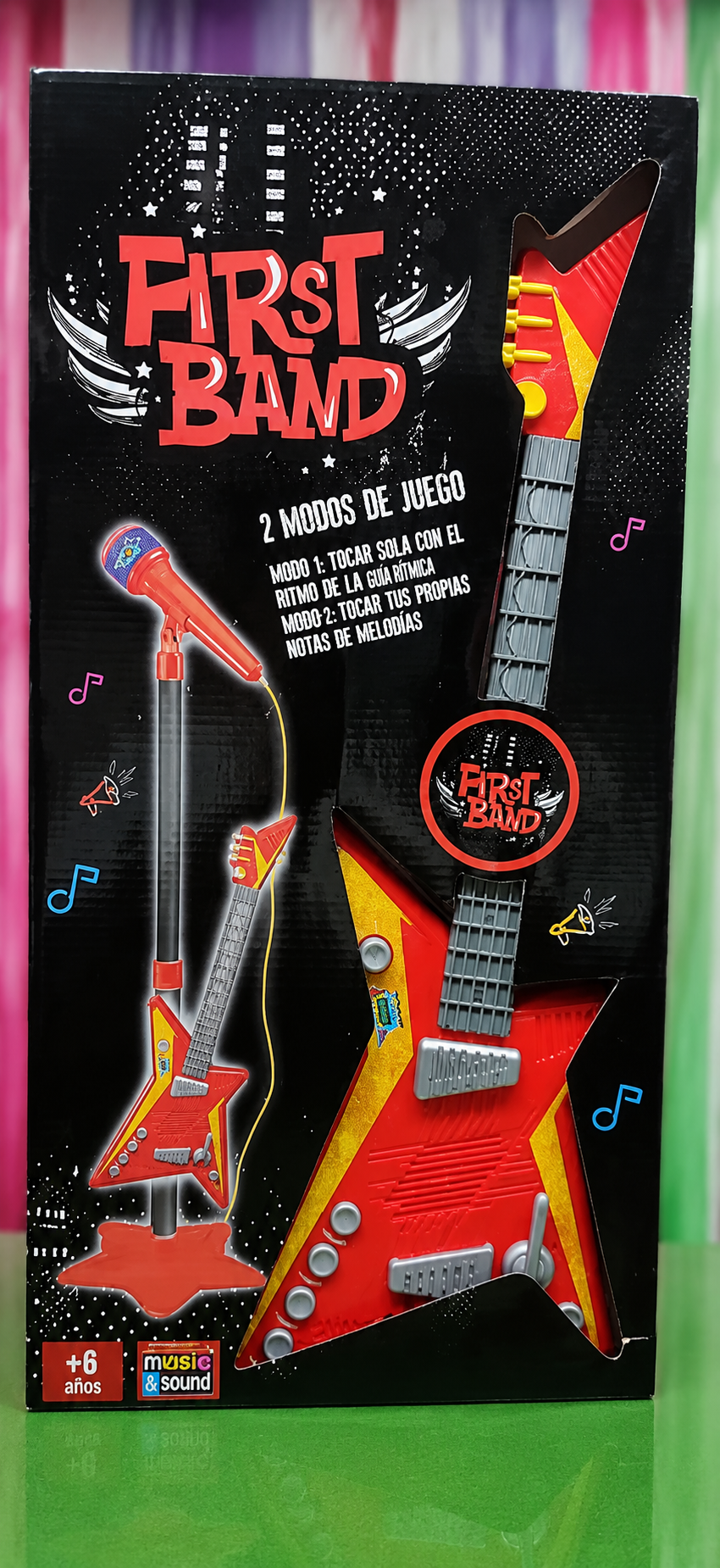 GUITARRA ELÉCTRICA CON MICRÓFONO DE PIE