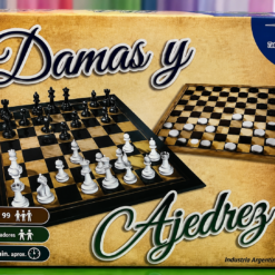 DAMAS Y AJEDREZ