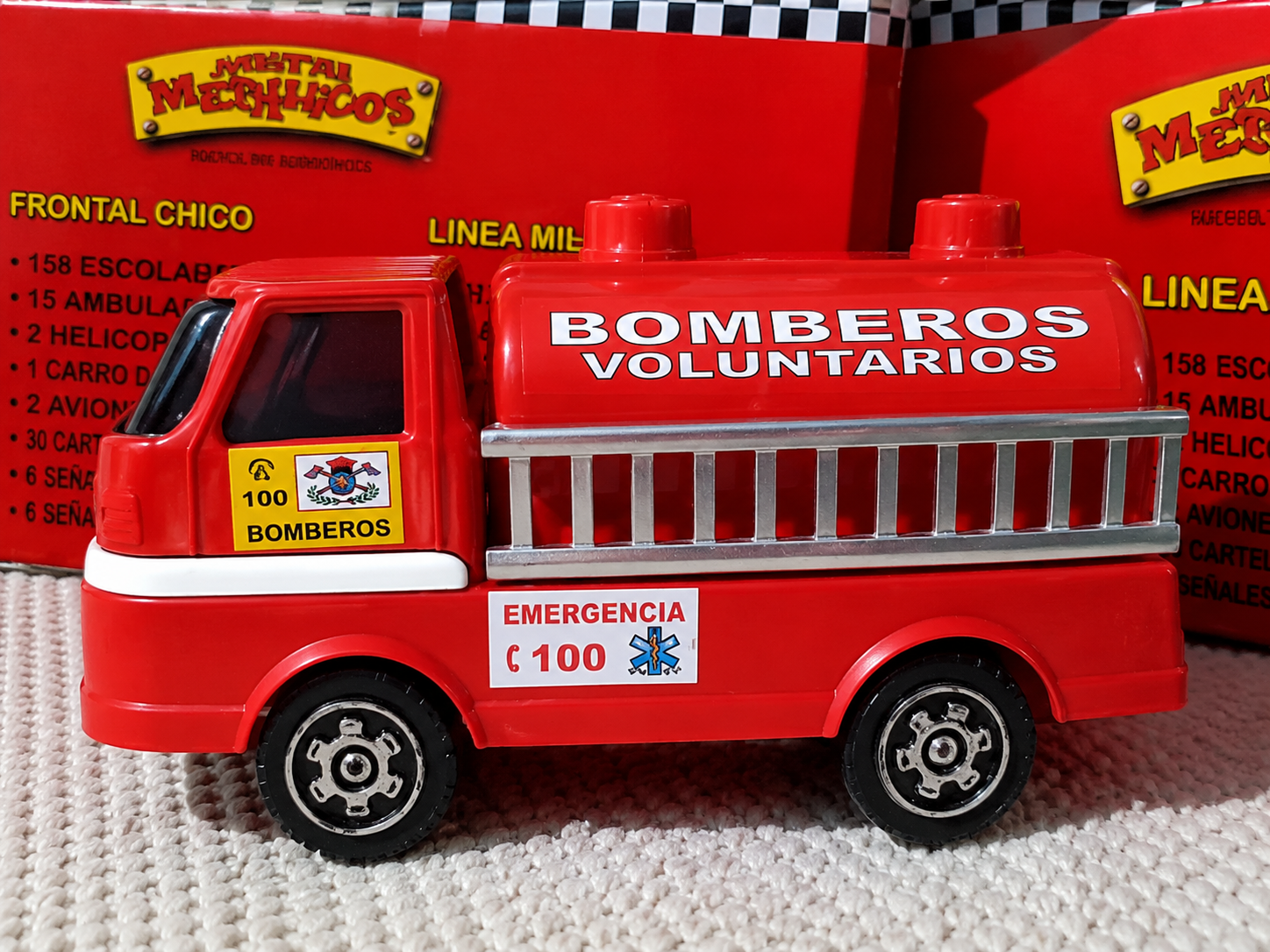 CAMIÓN BOMBERO METÁLICO