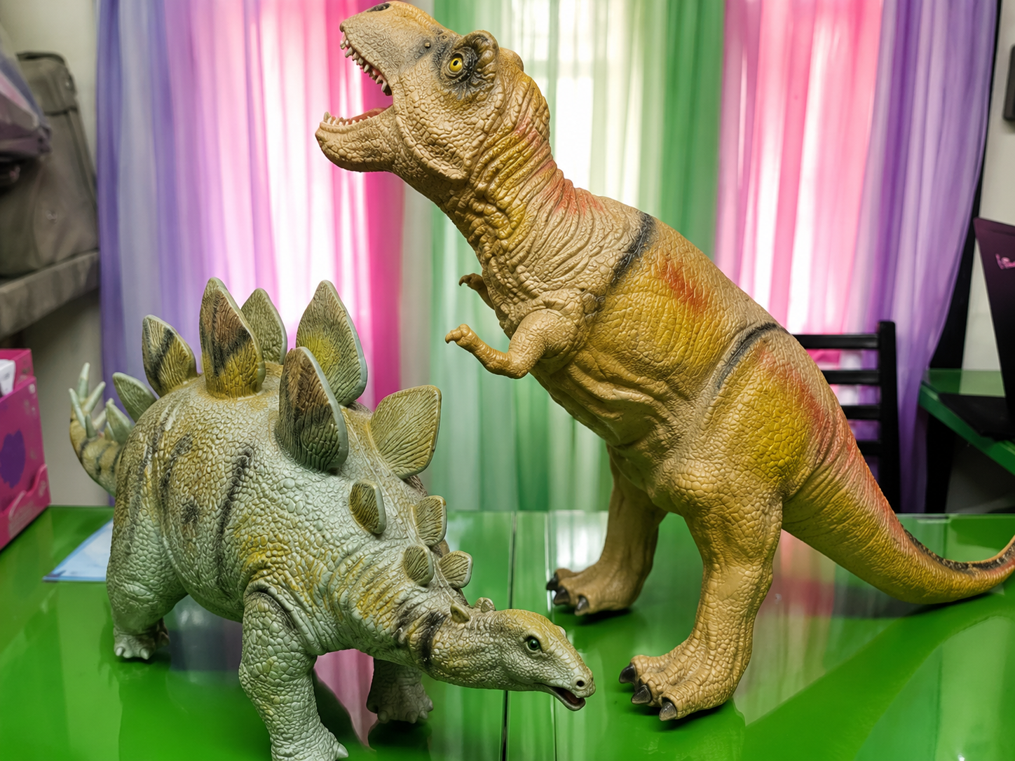 DINOSAURIOS GRANDES 40 CM
