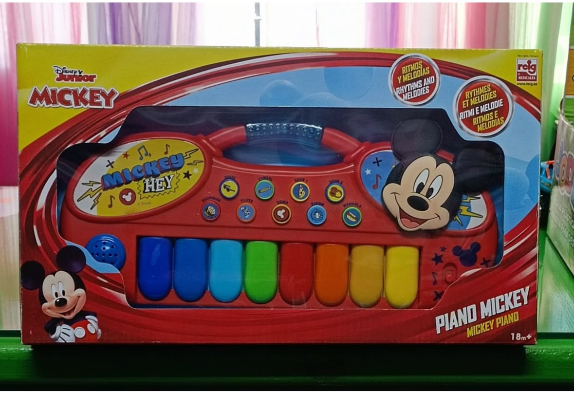 PIANO MICKEY