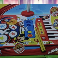 ALFOMBRA MUSICAL CON MICRÓFONO MICKEY